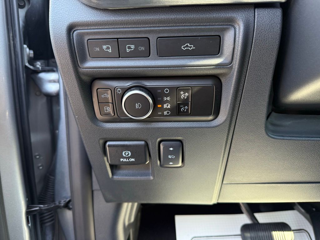 2023 Ford F-150 Lariat photo 15