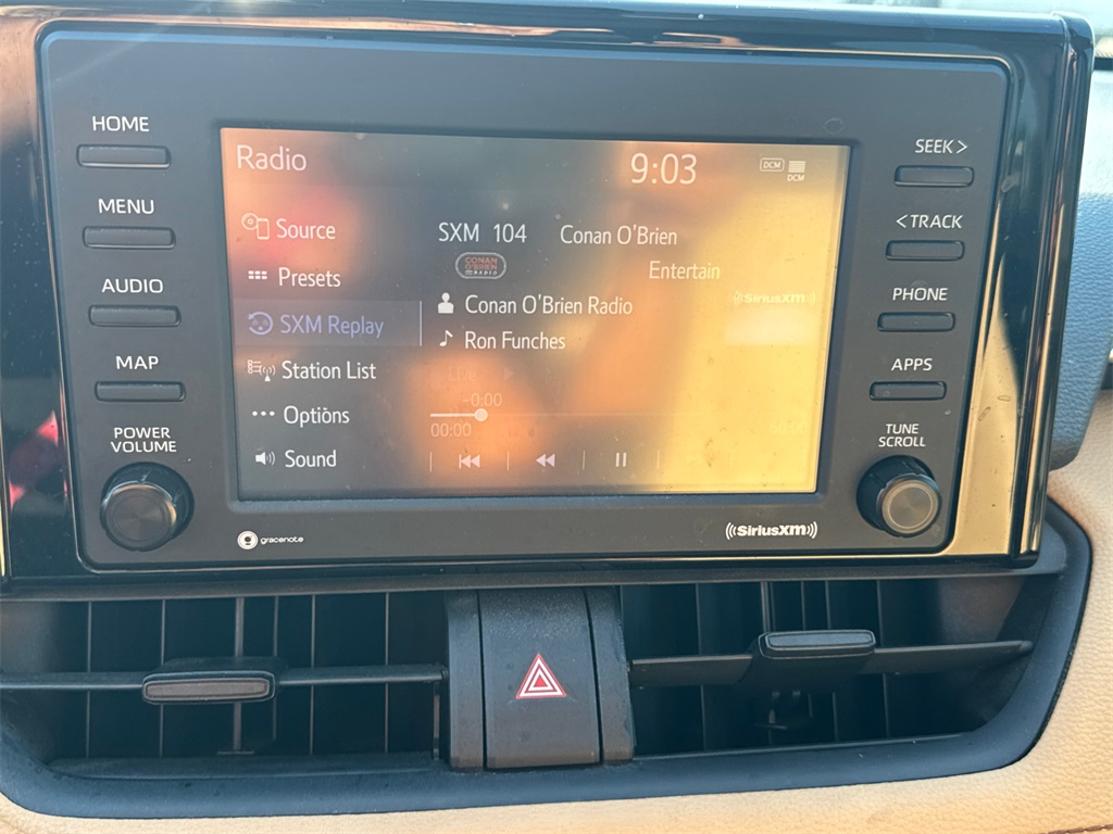 2021 Toyota RAV4 LE photo 28