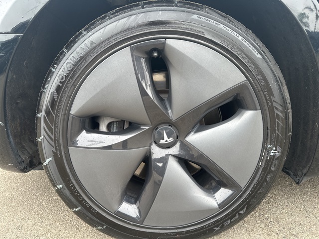 2018 Tesla Model 3 Long Range photo 8