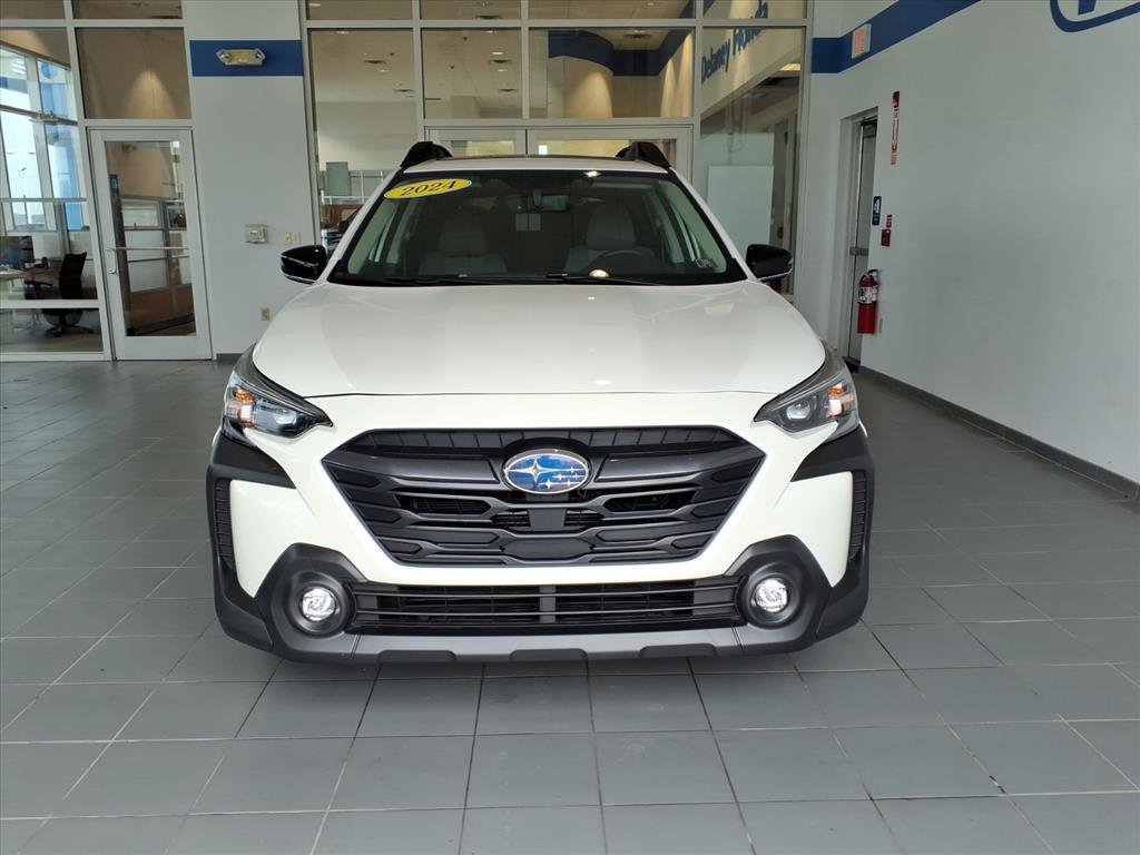 2024 Subaru Outback Premium photo 2