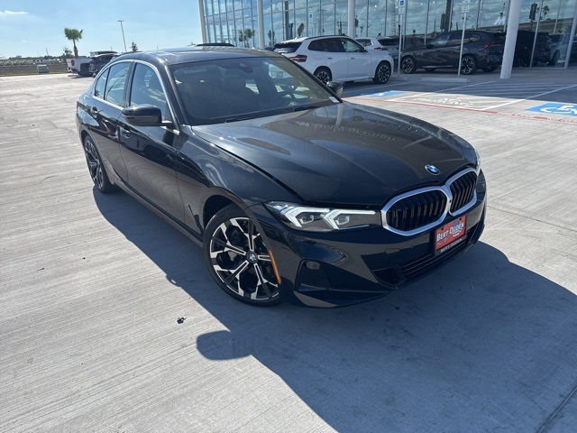 2026 BMW 3 Series 330i's photo