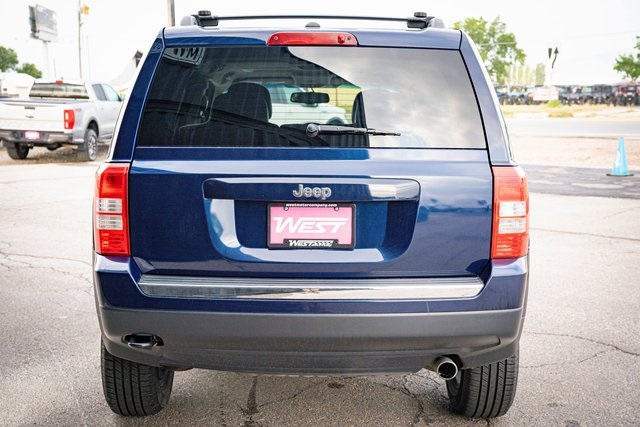 2014 Jeep Patriot Latitude photo 9