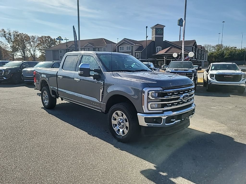 2024 Ford F-250 Super Duty Lariat's photo