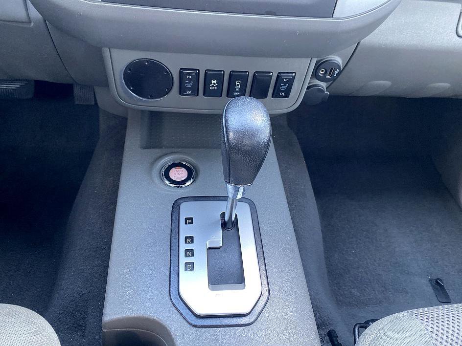 2021 Nissan Frontier SV photo 11