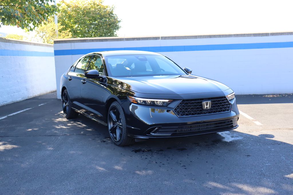 2025 Honda Accord Hybrid Sport-L photo 7