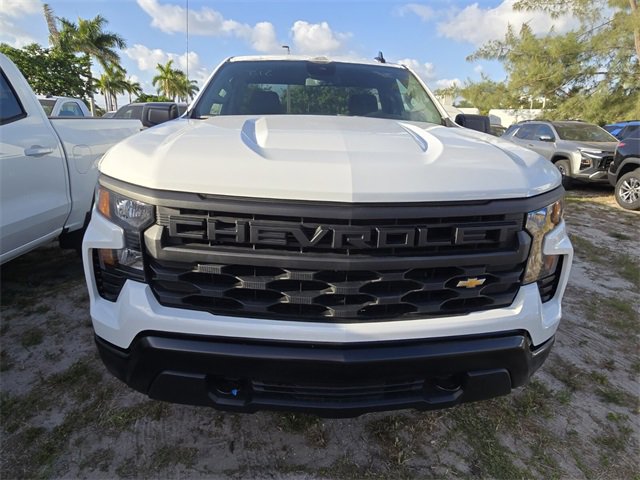 2025 Chevrolet Silverado 1500 photo 3
