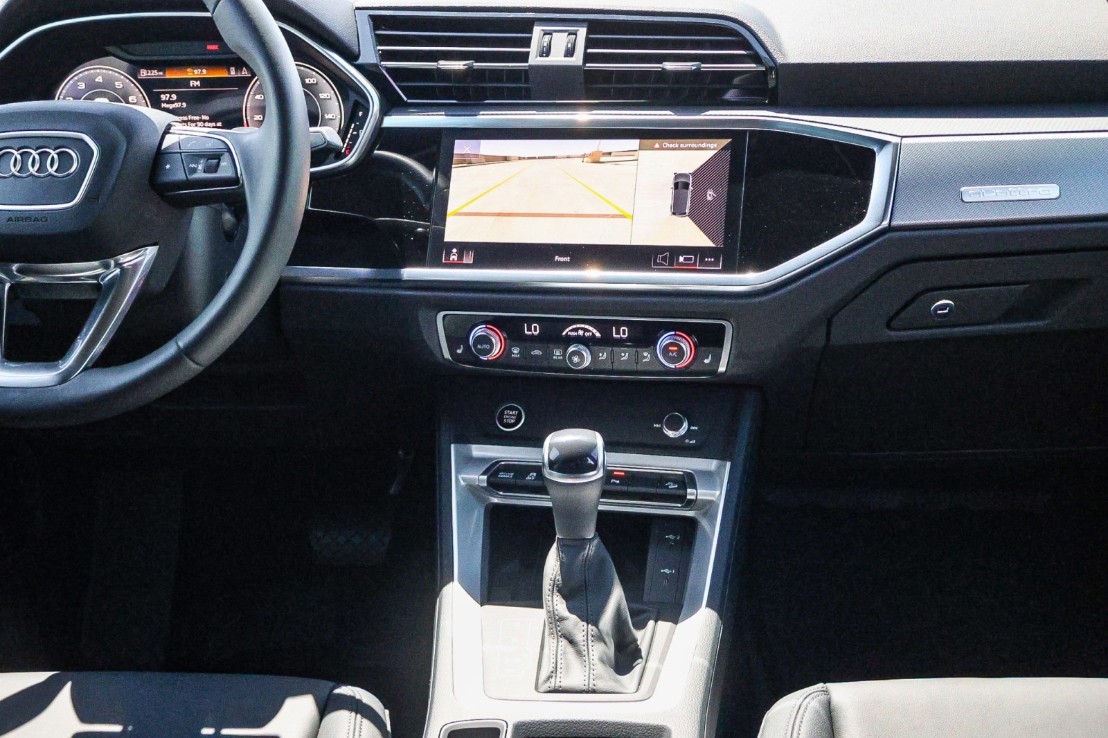 2023 Audi Q3 S line Premium Plus photo 15