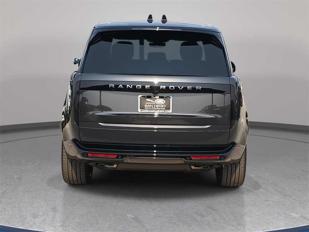 2025 Land Rover Range Rover SE photo 6