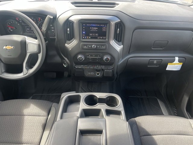 2026 Chevrolet Silverado 1500 Custom photo 13