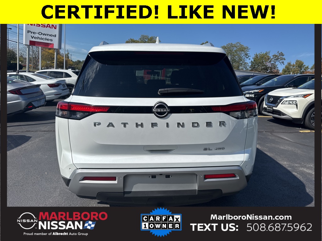 2025 Nissan Pathfinder SL photo 4