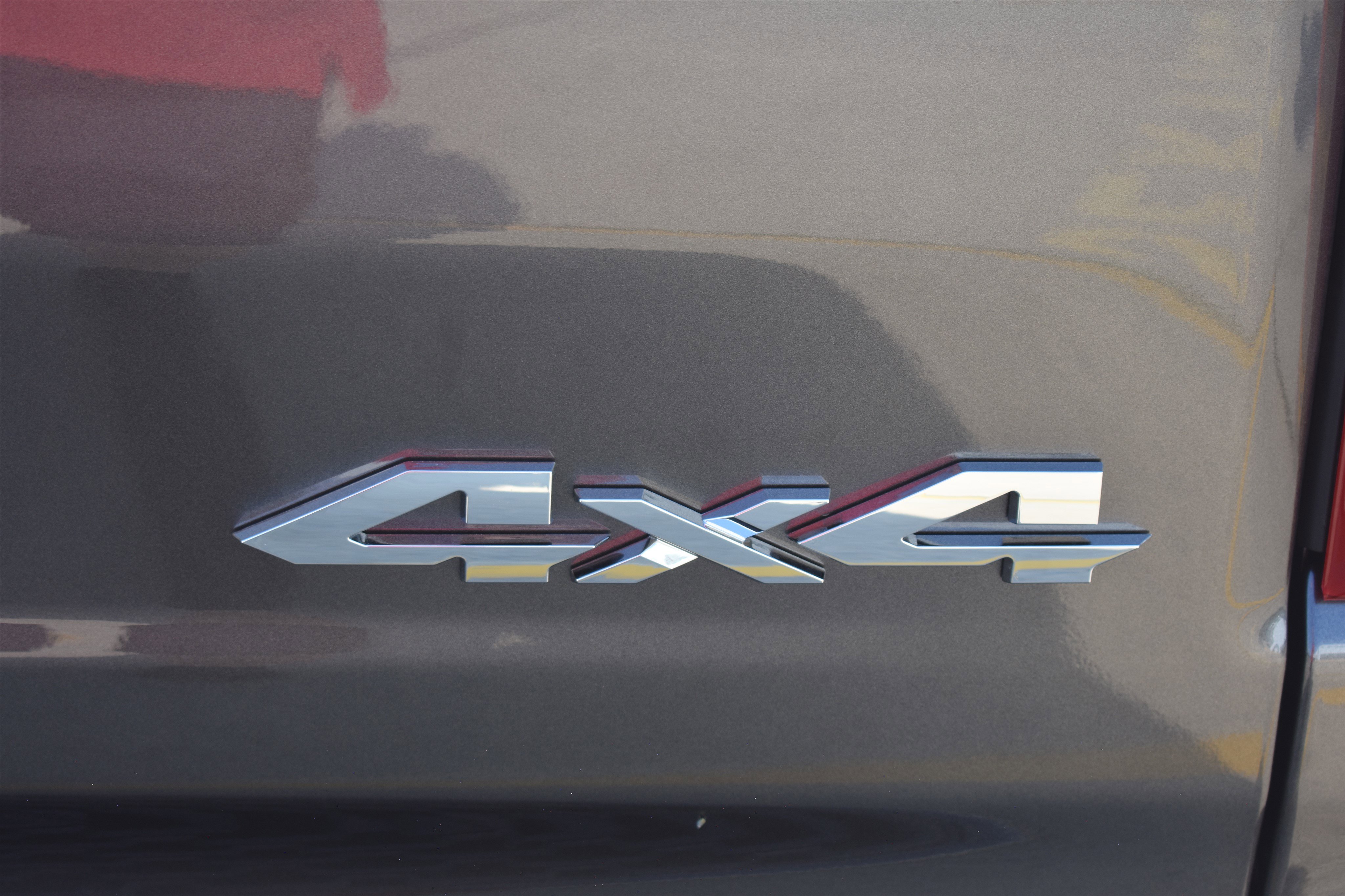 2026 Ram 1500 Laramie photo 2