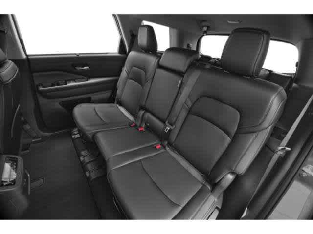 2025 Nissan Pathfinder SL photo 10