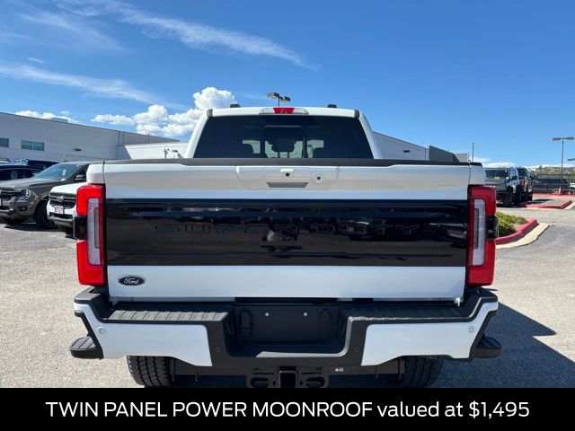 2025 Ford F-250 Platinum photo 3