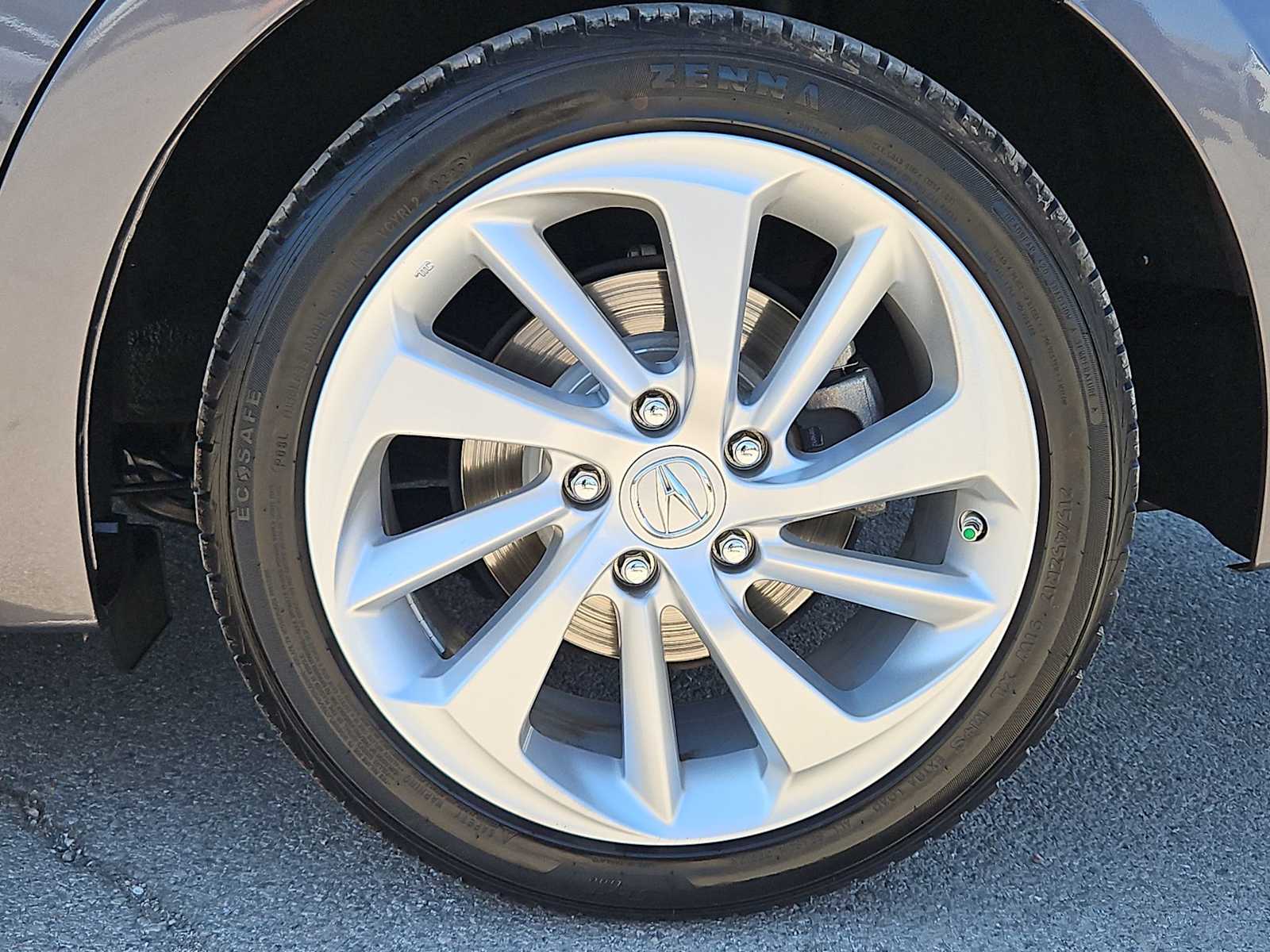 2017 Acura ILX Base Plus photo 12