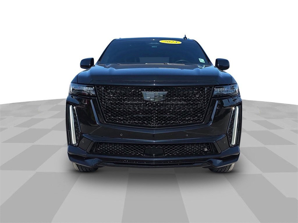 2023 Cadillac Escalade V-Series photo 2