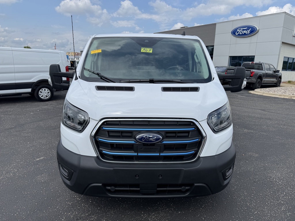 2025 Ford Transit photo 8