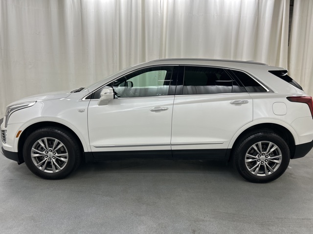 2022 Cadillac XT5 Premium Luxury photo 3