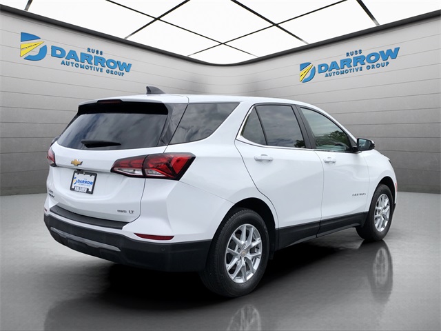 2023 Chevrolet Equinox LT photo 3