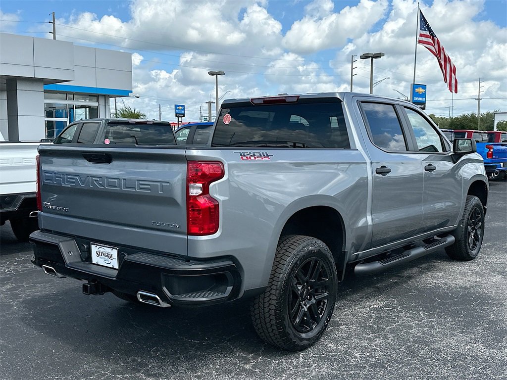 2025 Chevrolet Silverado 1500 Custom Trail Boss photo 4