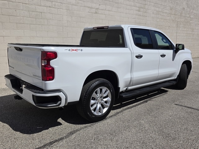 2022 Chevrolet Silverado 1500 Custom photo 5
