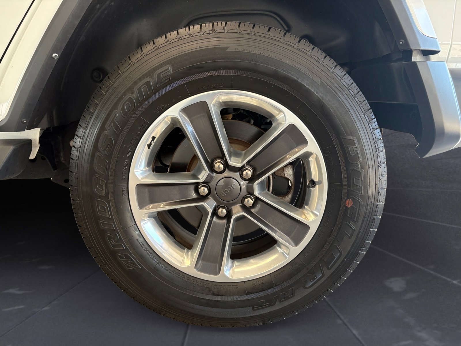 2021 Jeep Wrangler Unlimited Sahara photo 37
