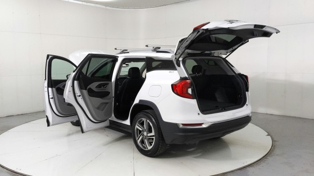 Used 2020  GMC SLT image 10