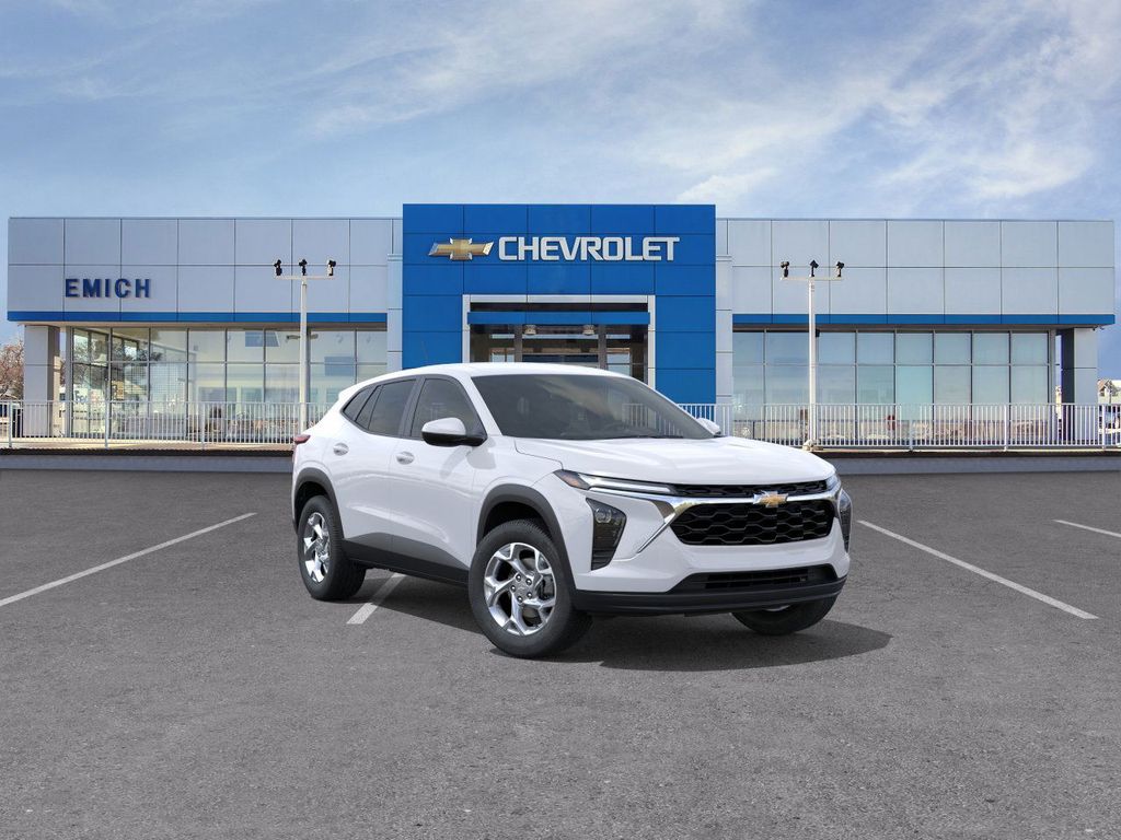 2026 Chevrolet Trax LS's photo