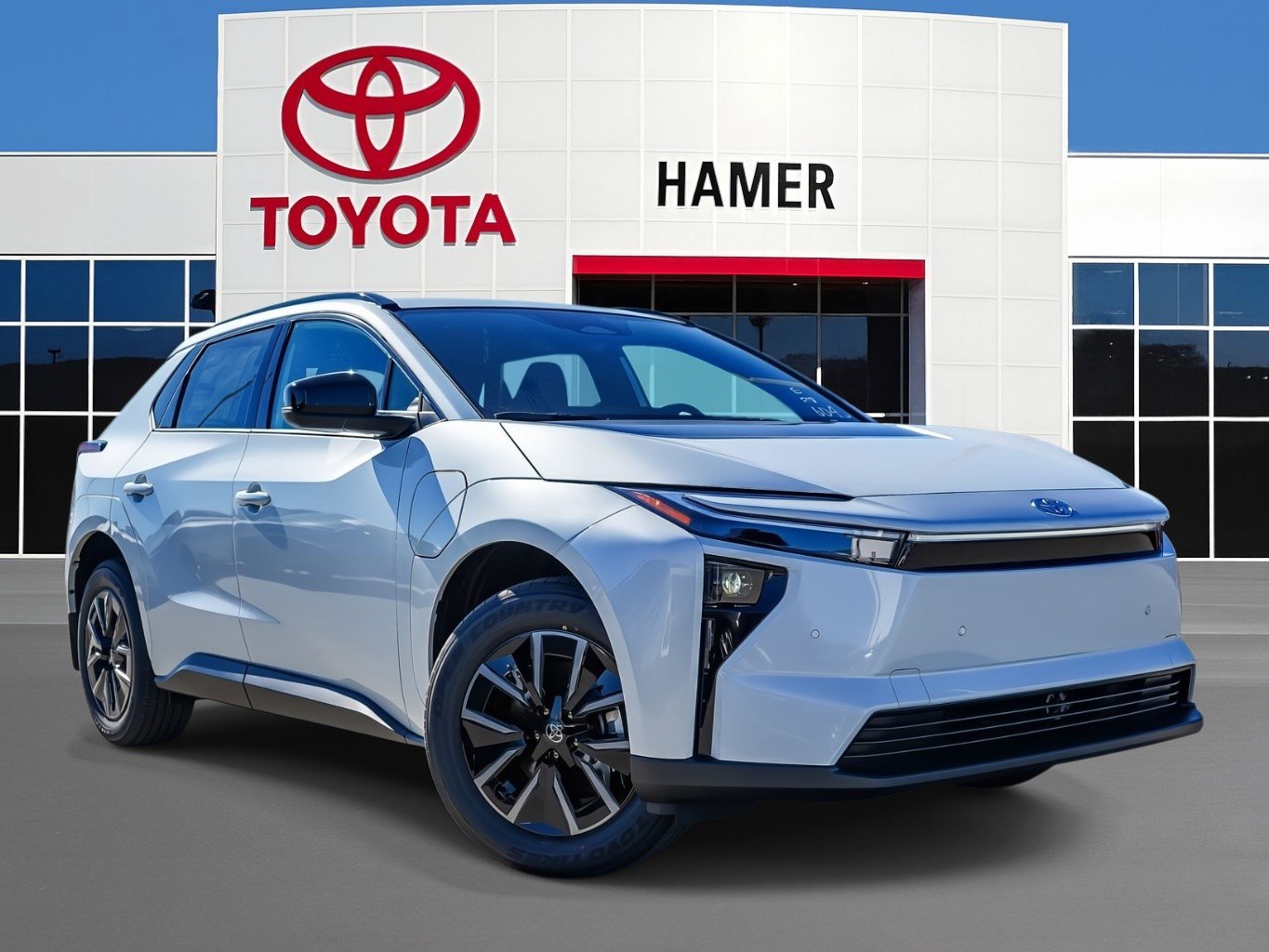 2026 Toyota bZ XLE's photo