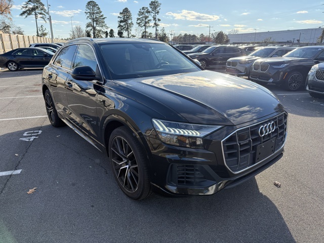 2022 Audi Q8 Prestige's photo