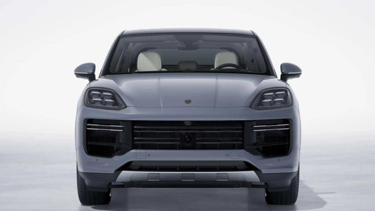 2026 Porsche Cayenne Turbo E-Hybrid Coupe photo 9