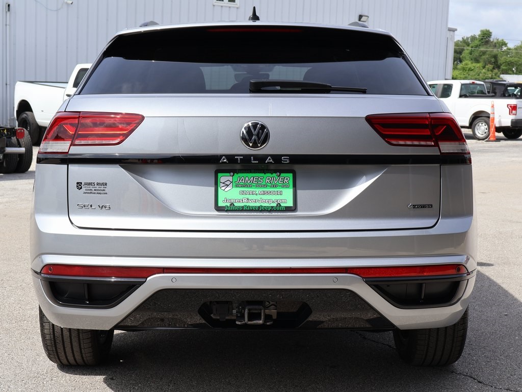 2023 Volkswagen Atlas Cross Sport V6 SEL R-Line photo 4