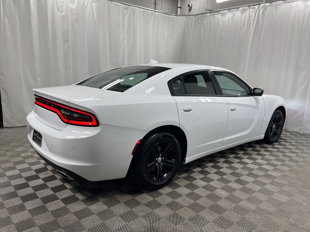2023 Dodge Charger SXT photo 3