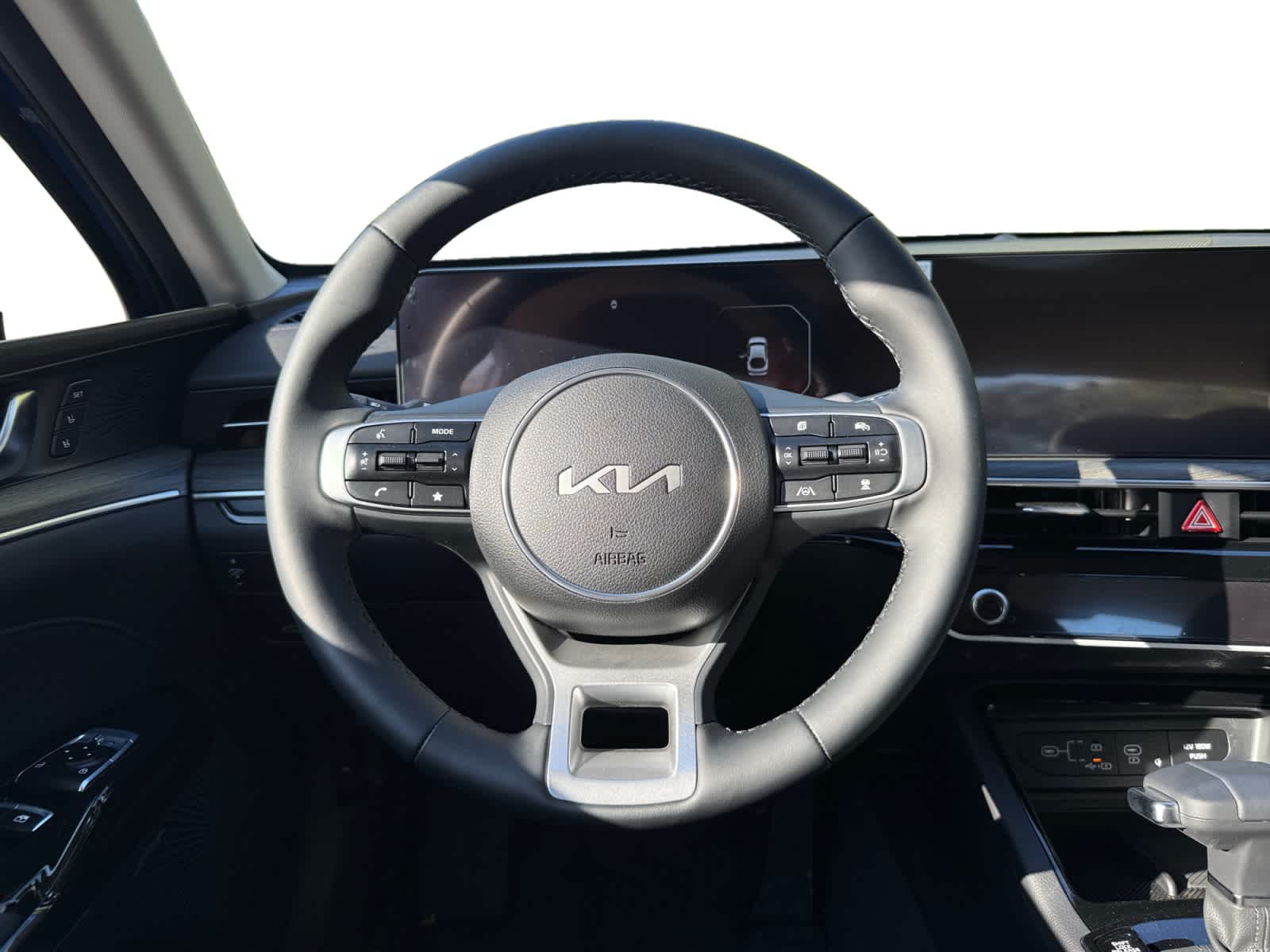 2026 Kia K5 EX photo 12