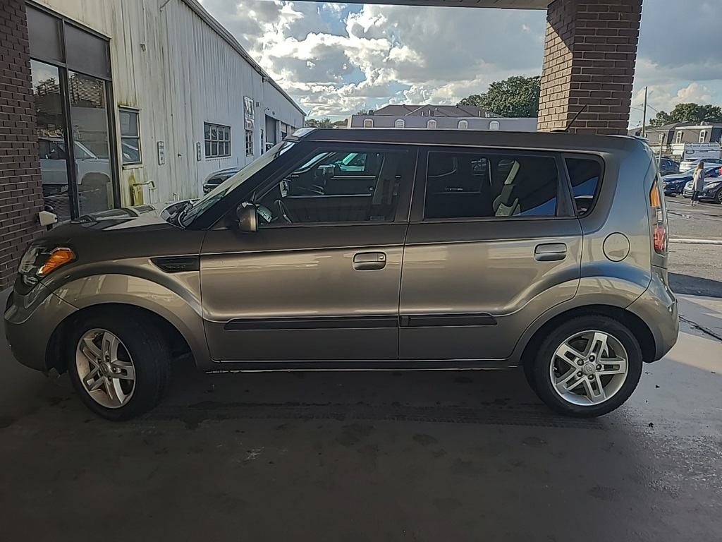 Used 2010 Kia Soul Exclaim with VIN KNDJT2A26A7103522 for sale in Metairie, LA
