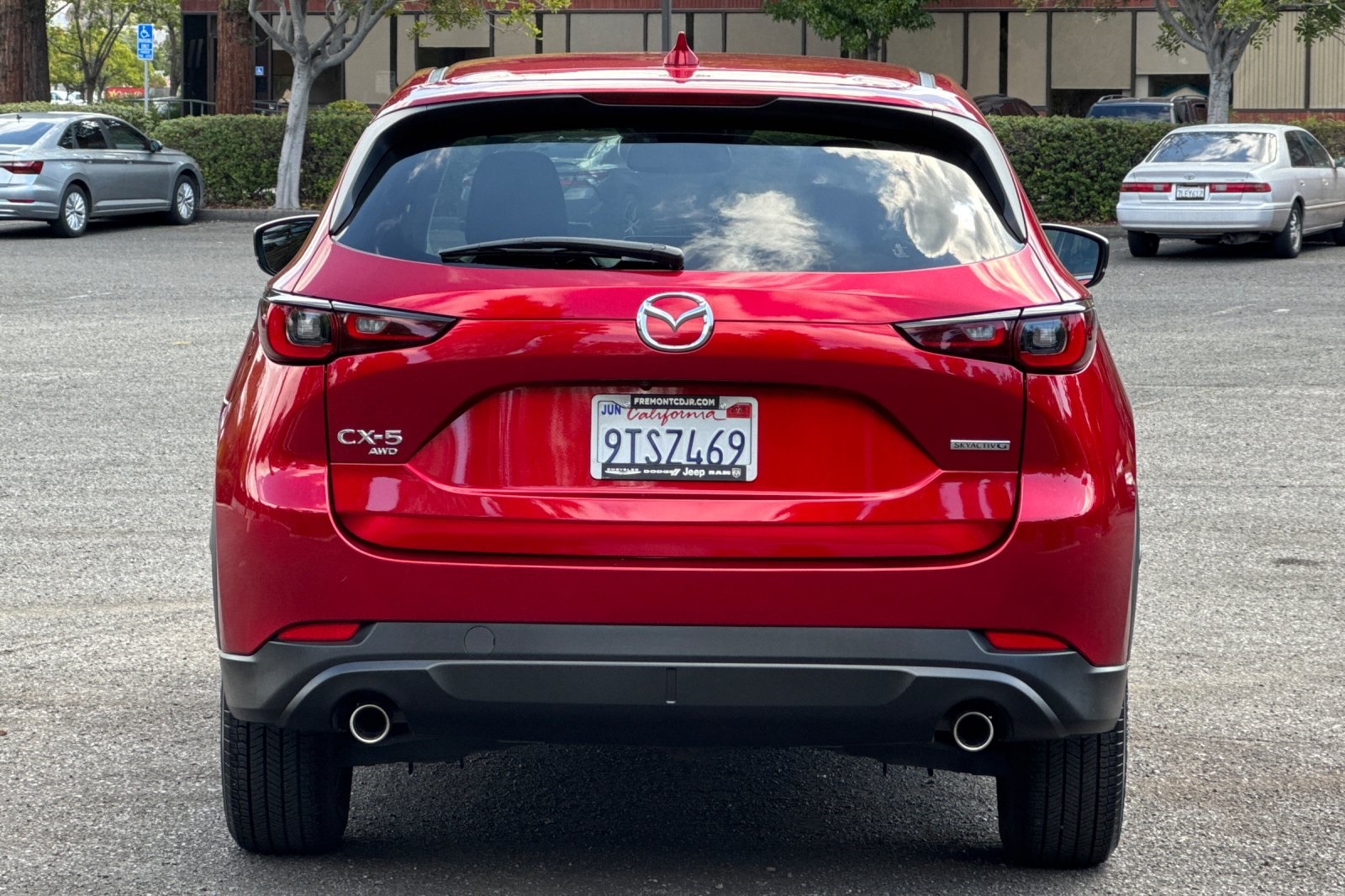 2023 Mazda CX-5 2.5 S Preferred photo 3