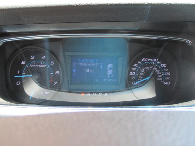 2014 Ford Taurus SEL photo 9