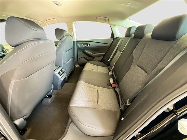 2025 Honda Accord LX photo 22