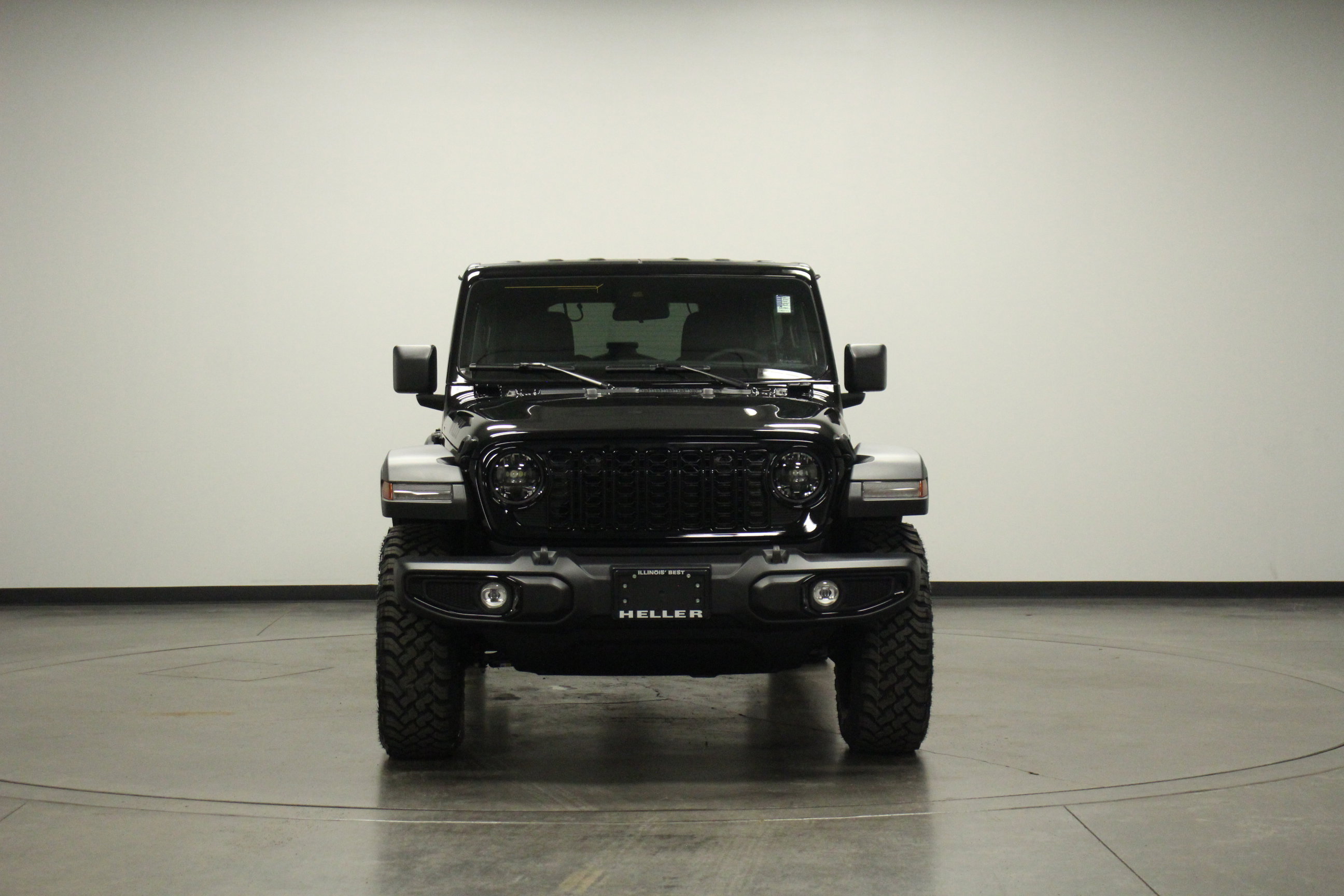 2025 Jeep Wrangler Willys photo 2