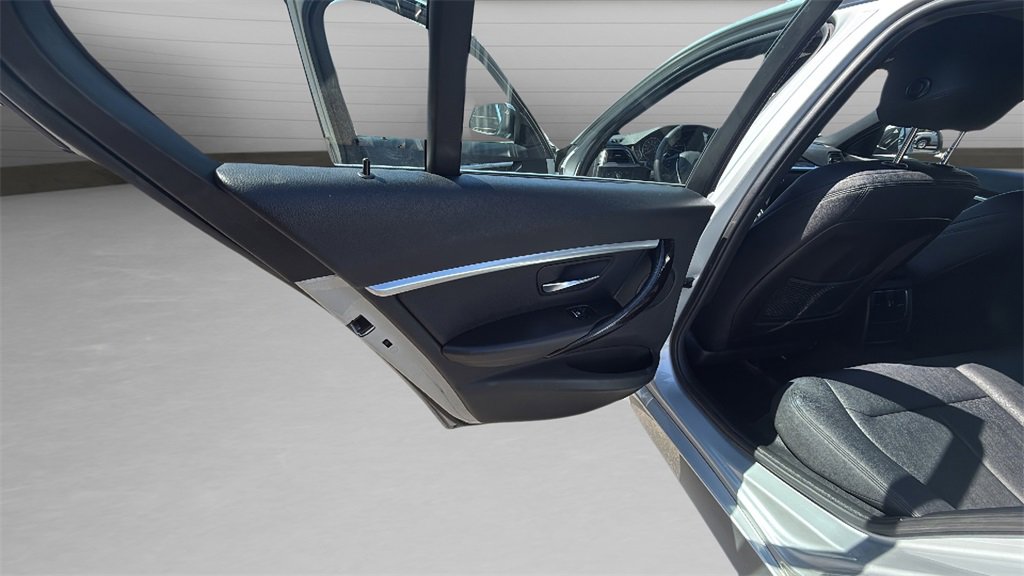 2018 Bmw 330i xDrive Sedan photo 18