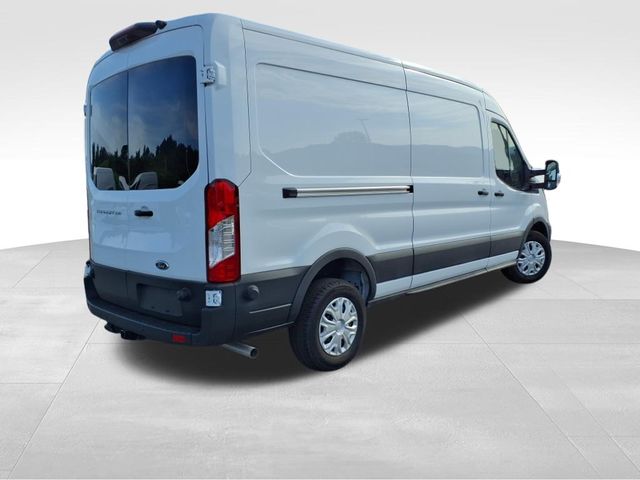 2024 Ford Transit Cargo Van photo 4