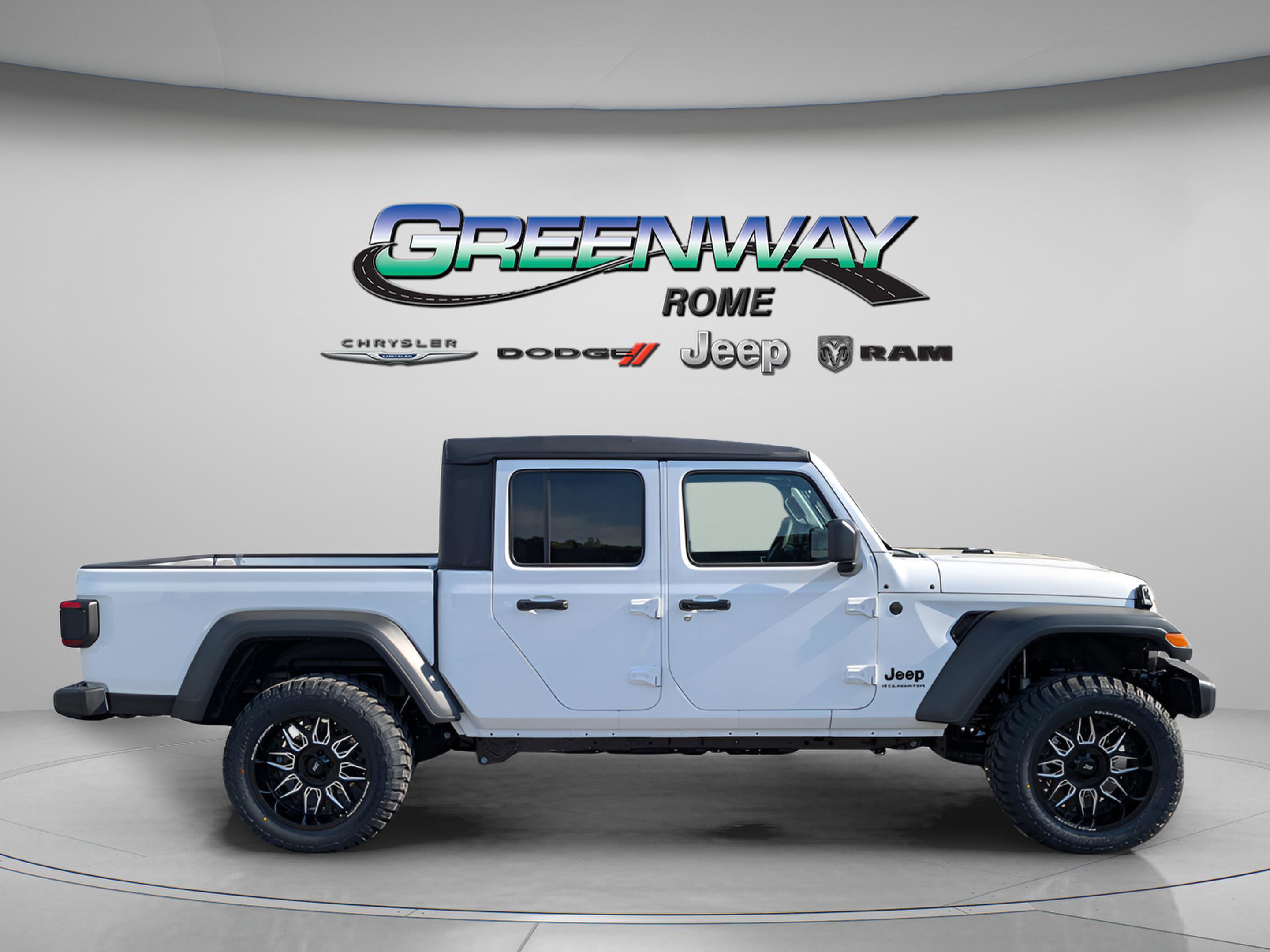 2025 Jeep Gladiator Sport S photo 6