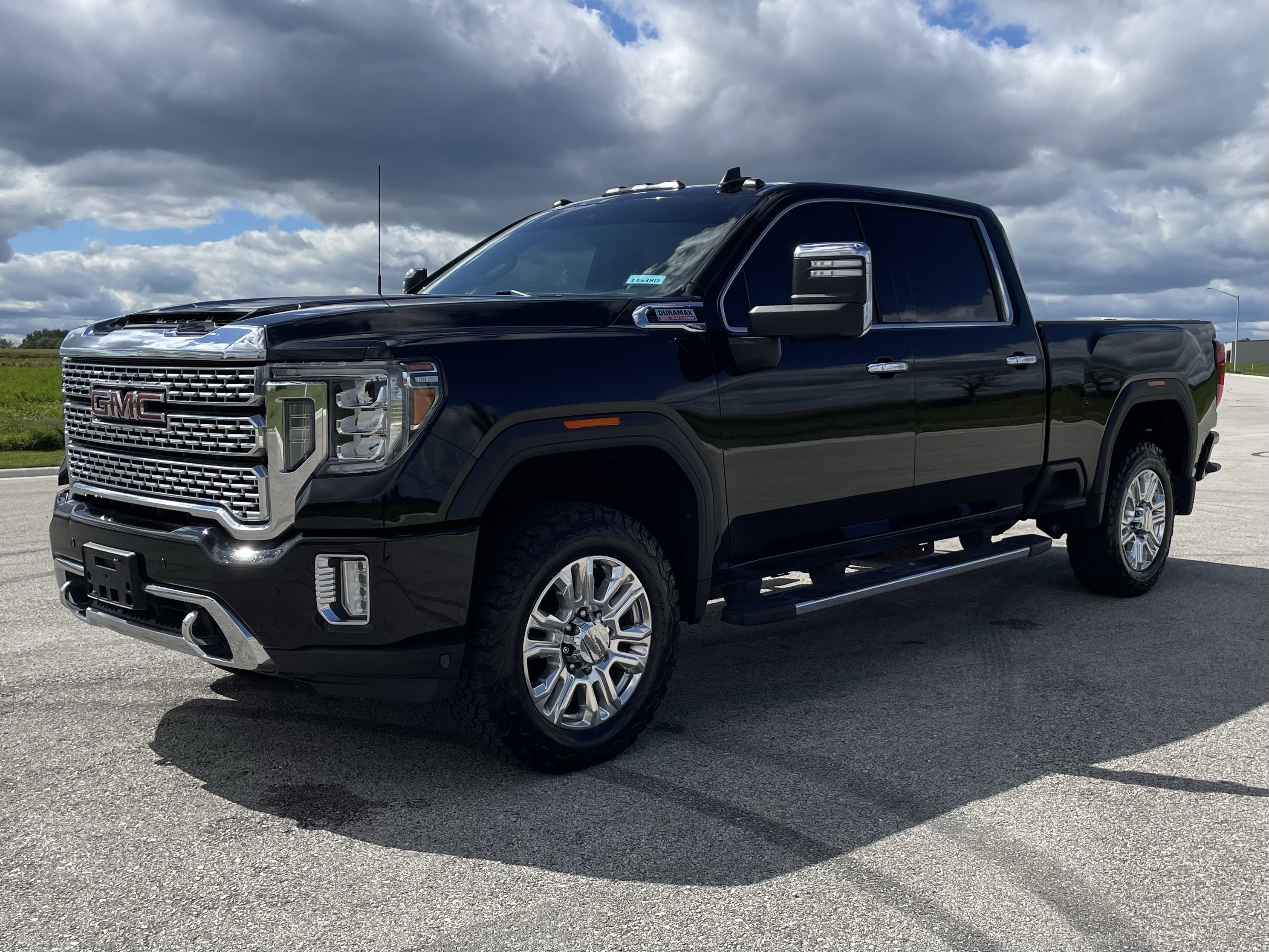 Used 2020 GMC Sierra 2500HD Denali with VIN 1GT49REY6LF240651 for sale in Saint Charles, Minnesota