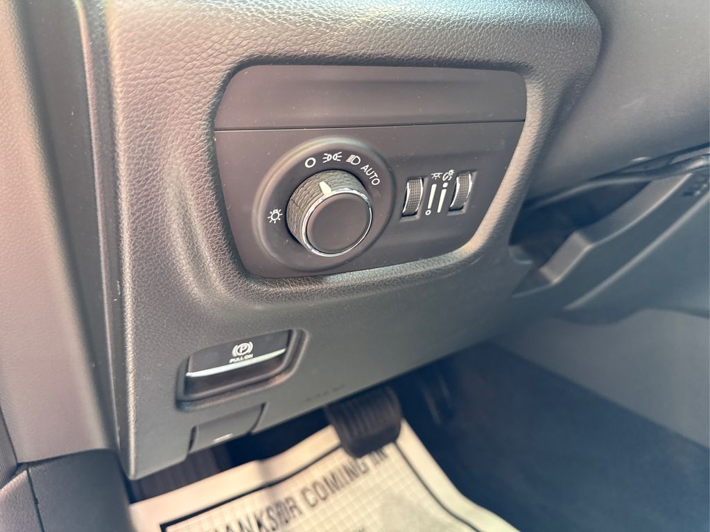 2021 Jeep Grand Cherokee Altitude photo 39