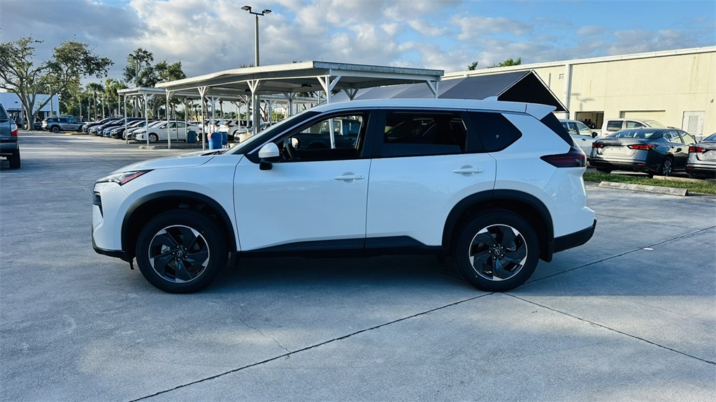 2026 Nissan Rogue SV photo 3