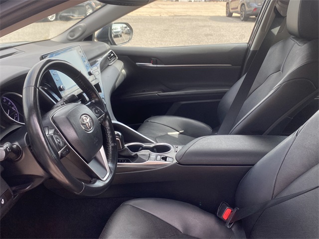 2023 Toyota Camry XLE photo 19
