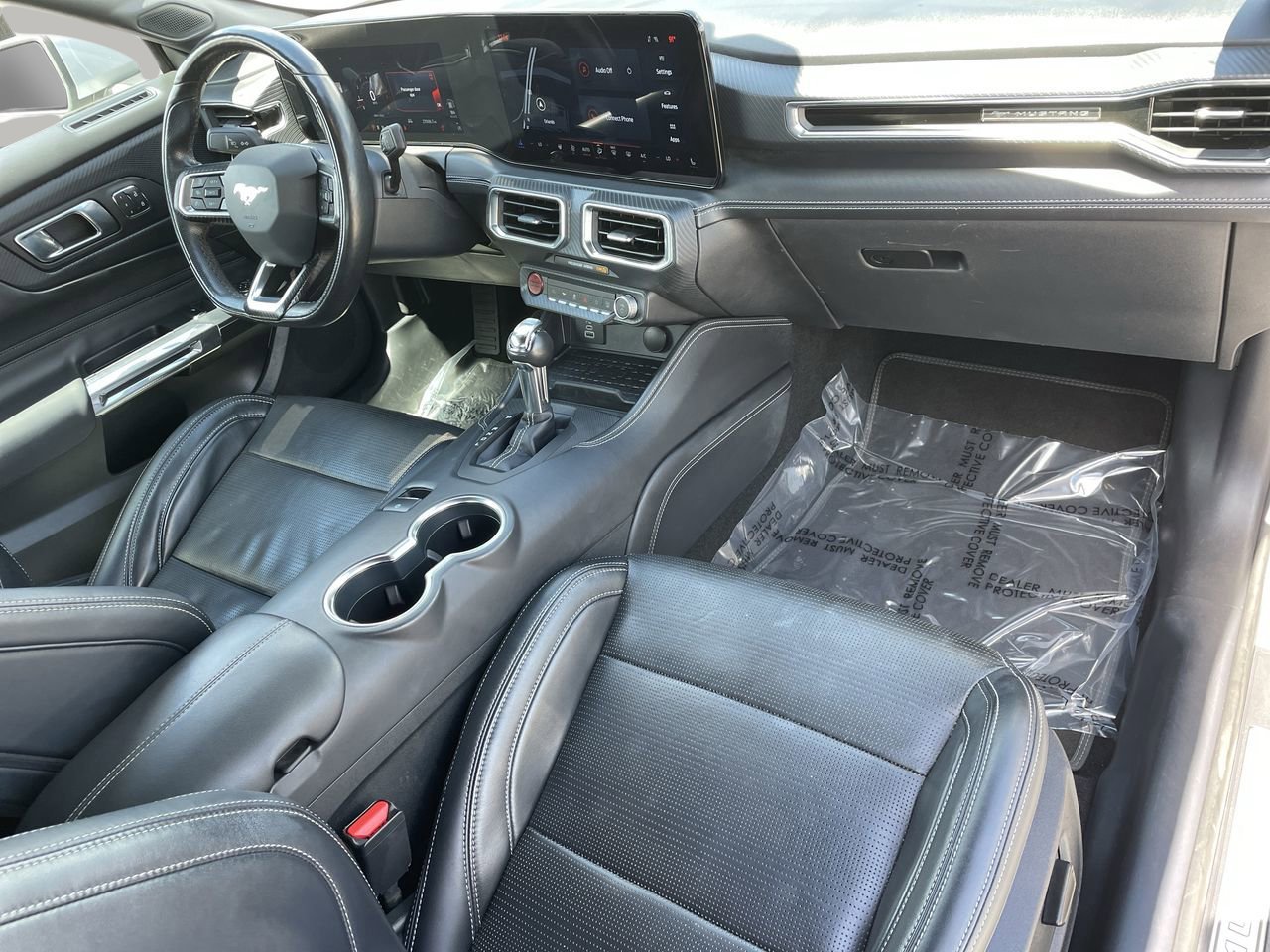 2024 Ford Mustang EcoBoost Premium Convertible photo 9