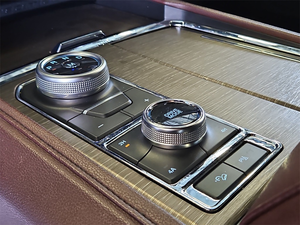 2023 Ford Expedition Limited photo 36