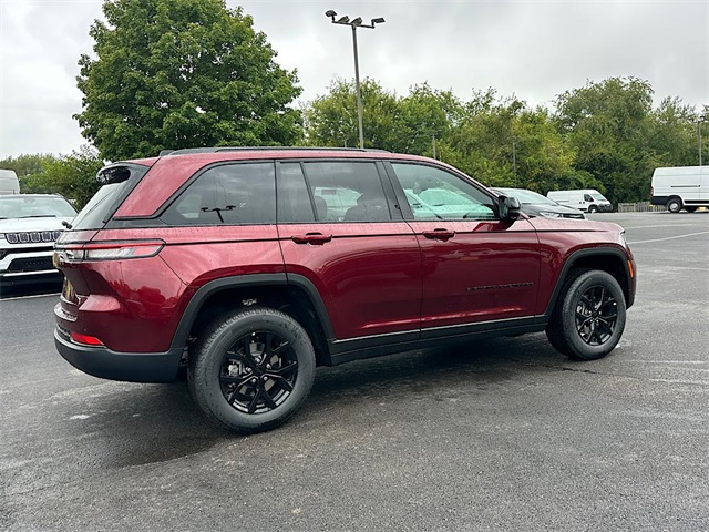 2025 Jeep Grand Cherokee Altitude X photo 8