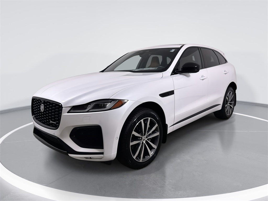2025 Jaguar F-PACE R-Dynamic S's photo