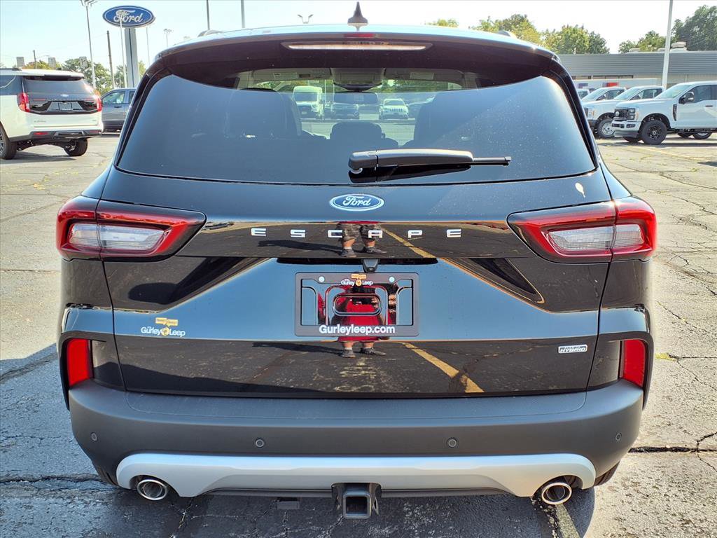 2025 Ford Escape Plug-In Hybrid photo 8